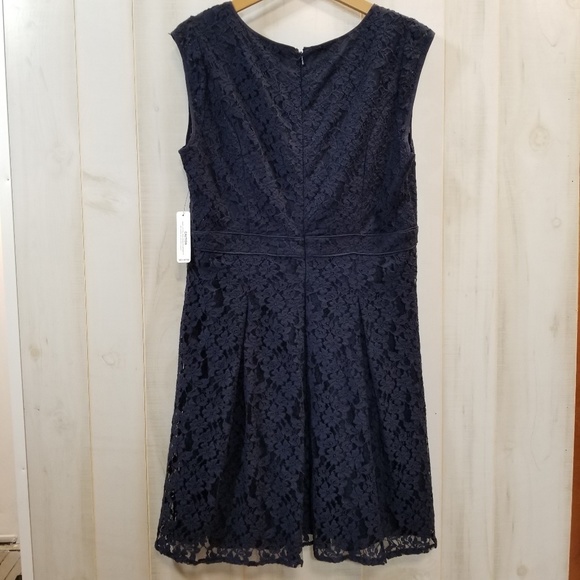The Limited Navy Blue Lace V Neck Dress Size 14 - Picture 4 of 6